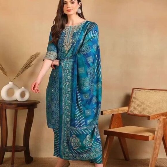 Shivansh Creations Women’s Teal Blue Printed Silk Blend Kurta Set– Ethnic Dress - Picture 3 of 10